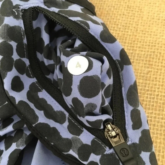 Lululemon Tracker Short III 4-Way Stretch Ace Spot Lullaby Short - Picture 5 of 9